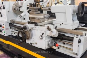 Фото 34 - Станок токарно-винторезный STALEX C6251/3000.